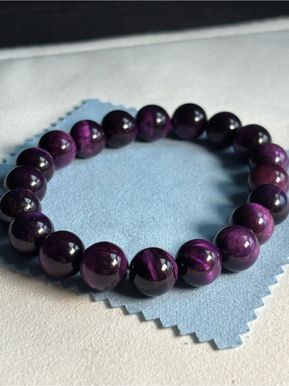 10mm Purple Tiger Eye Beaded Stretch Bracelet